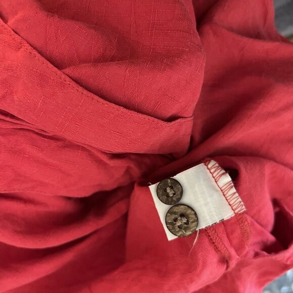 Tommy Bahama Mens Large 100% Silk Hawaiian Camp Shirt Red Floral - Picture 10 of 10